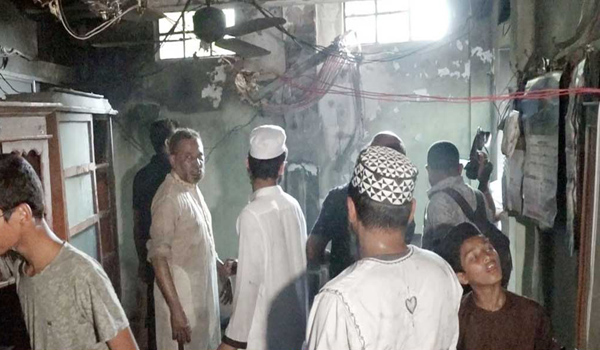 নামাজ চলাকালে মসজিদে এসি বিস্ফোরণ
