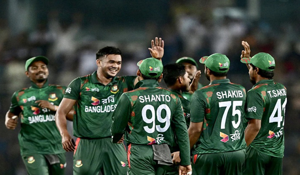 শেষের রোমাঞ্চে ম্যাচে ৫ রানে জিতল বাংলাদেশ