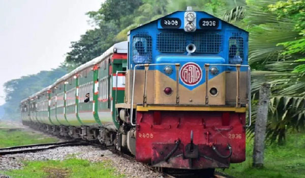 ৯ ঘণ্টা পর সিলেটের সঙ্গে রেল যোগাযোগ স্বাভাবিক