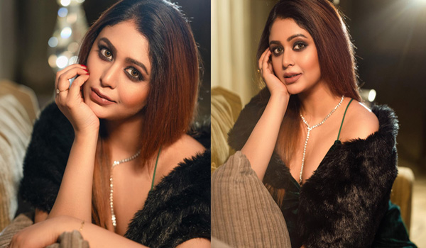 হাসপাতালে ভর্তি ঋতাভরী