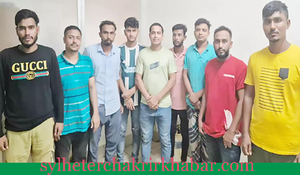 সমন্বয়ক পরিচয়ে চাঁদা দাবি, ৯ জনকে পুলিশে দিলো জনতা
