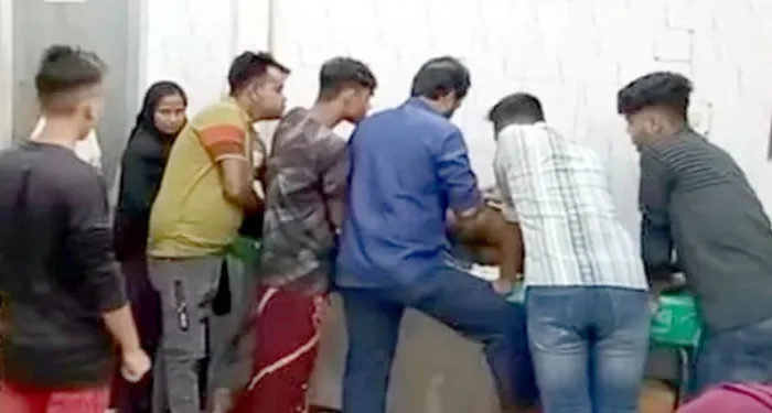হবিগঞ্জে মাইকে ঘোষণা দিয়ে রক্তক্ষয়ী সংঘর্ষ, আহত ৩০