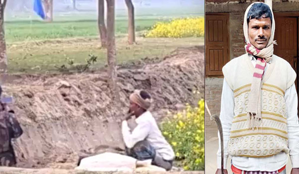 সীমান্তে কাস্তে হাতে ছবি ভাইরাল