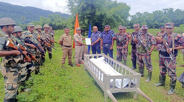 ভারতের ভেতরে ঢুকে ‘আত্মহত্যা’ করেন সিলেটের জাকারিয়া