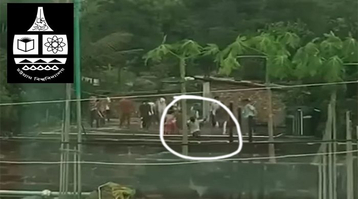 ‘রামদা দিয়ে কুপিয়ে ছাদ থেকে দুই শিক্ষার্থীকে ফেলে দিয়েছে স্থানীয়