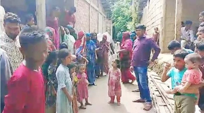 কানাইঘাটে ৩ ভাইকে কুপিয়ে জখম