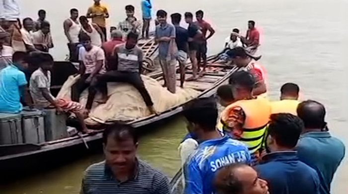 কনে দেখতে যাওয়ার পথে ডুবে গেল নৌকা, শিশুসহ নিখোঁজ ২