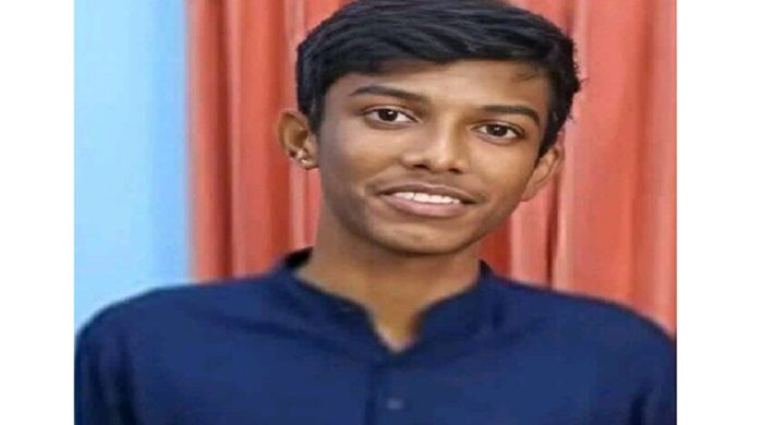 মৌলভীবাজারে মোটরসাইকেল দুর্ঘটনায় স্কুলছাত্রের মৃত্যু