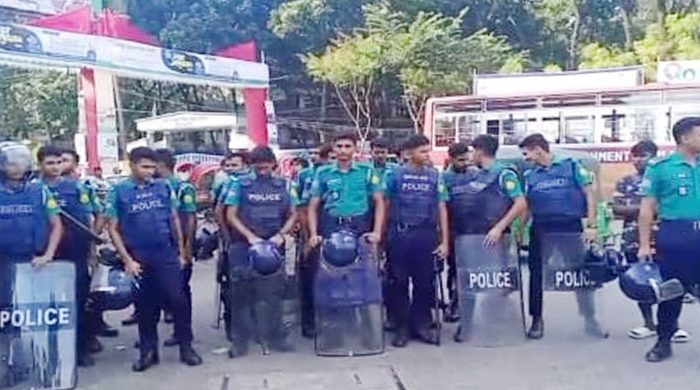 সিলেটে বাউল শিল্পীদের কর্মসূচীতে ‘পুলিশের আপত্তি’, একই স্থানে ‘তৌহিদী জনতার’ বিক্ষোভ