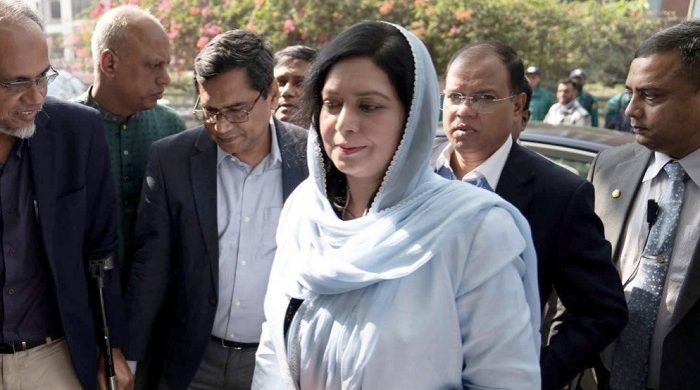 রাজধানীর এভারকেয়ার থেকে মায়ের বাসায় জুবাইদা রহমান