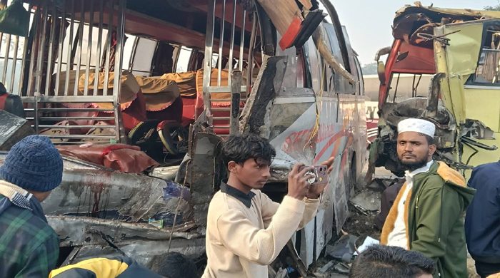 ওসমানীনগরে তিন বাসের মুখোমুখি সংঘর্ষে নিহত ২
