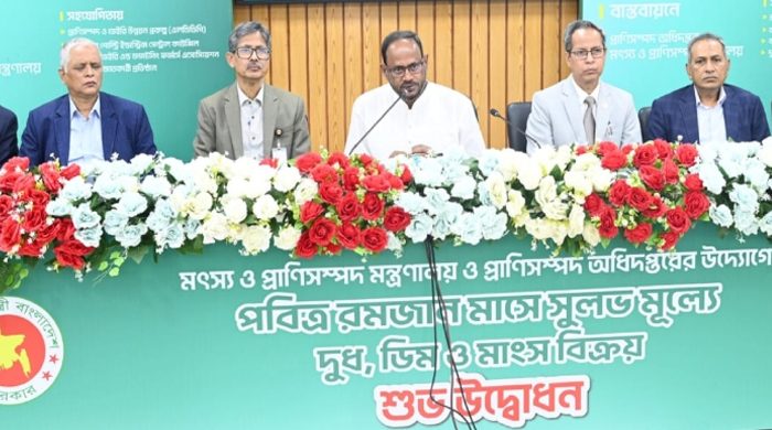 রমজানে ১০ লাখ পরিবারকে কম দামে দুধ-ডিম-মাংস দেবে সরকার