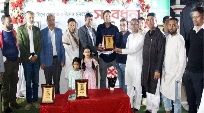 ইকুইটি সোশ্যাল ওয়েলফেয়ার অর্গানাইজেশনের উদ্যোগে প্রবাসীদের সংবর্ধনা ও শীতবস্ত্র বিতরণ