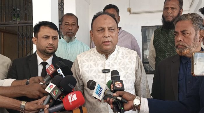 ভোটার প্রভাবিত ও অর্থ বিতরণের আশঙ্কা: বিএনপি প্রার্থীর অভিযোগ