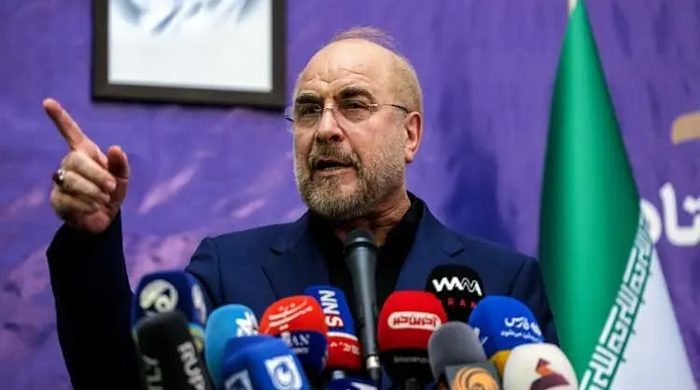 যুদ্ধক্ষেত্রে ‘নতুন কার্ড’ দেখানোর প্রস্তুতি নিচ্ছে ইরান