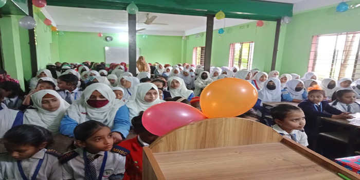 চাকরি দিচ্ছে এম. হোসেন স্কুল এন্ড কলেজ