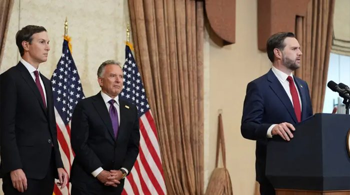 ২১ ঘণ্টার আলোচনায় সমঝোতা হয়নি, পাকিস্তান ছাড়লেন ভ্যান্স