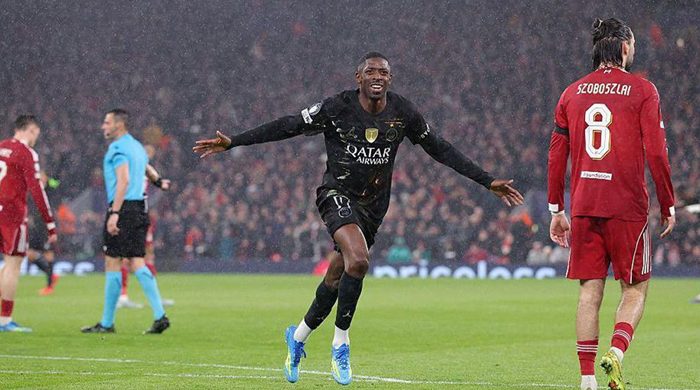 লিভারপুলকে হারিয়ে চ্যাম্পিয়ন্স লিগের সেমিফাইনালে পিএসজি