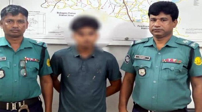 সিলেটে প্রেমের ফাঁদে ফেলে স্কুল ছাত্রীকে অপহরণ, যুবক গ্রেফতার
