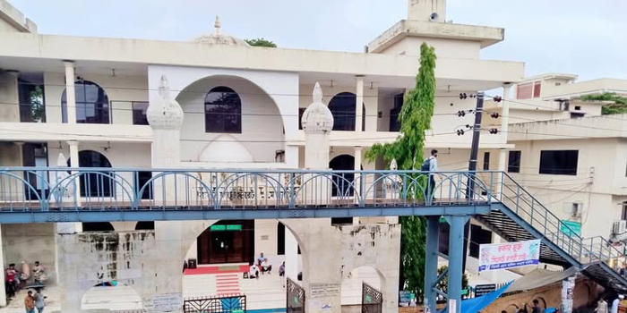 সিলেটে কালেক্টরেট জামে মসজিদে ঈদ জামায়াত সকাল ৬টায়