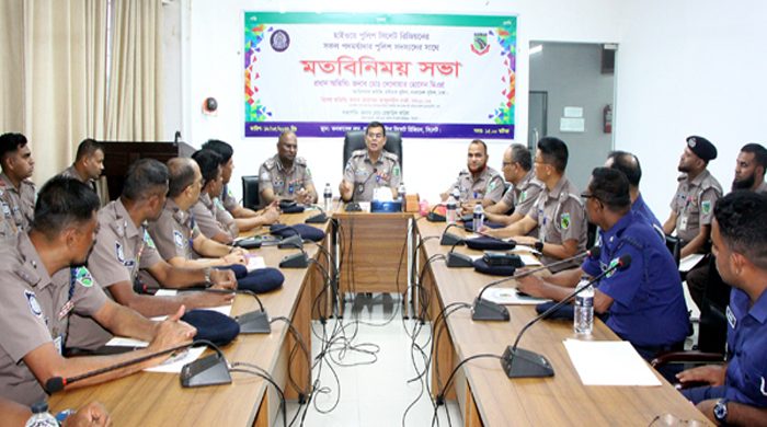 মহাসড়কে শৃঙ্খলা ও নিরাপত্তা নিশ্চিত করতে সততার সঙ্গে দায়িত্ব পালন করতে হবে: অ্যাডিশনাল আইজি দেলোয়ার হোসেন