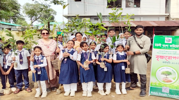 নকশী বাংলা ফাউন্ডেশনের মাসব্যাপী বৃক্ষরোপণ কর্মসূচি অব্যাহত