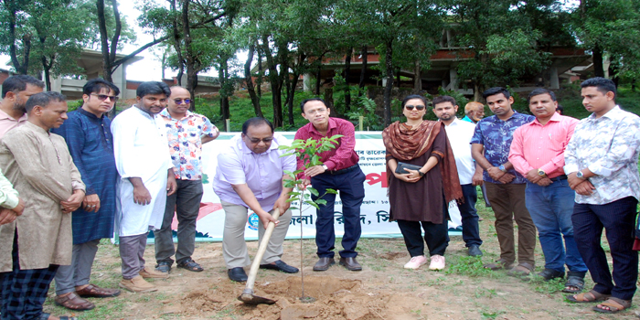পরিবেশ রক্ষায় প্রধানমন্ত্রীর ২৫ কোটি বৃক্ষরোপণের মহাপরিকল্পনা ইতিহাসে মাইলফলক হয়ে থাকবে----আবুল কাহের চৌধুরী শামীম