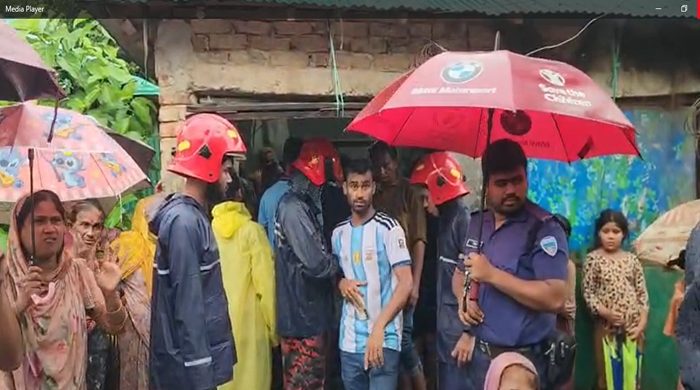 কক্সবাজারে ফের পাহাড় ধস, মাটিচাপা পড়ে নারীর মৃত্যু