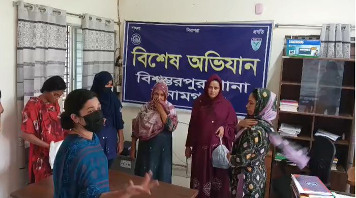 সুনামগঞ্জে অবৈধভাবে সীমান্ত দিয়ে প্রবেশ করায় ৪ নারীকে আটক