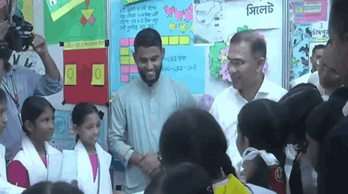 প্রাথমিক শিক্ষা পদক বিতরণ অনুষ্ঠানে প্রধানমন্ত্রী