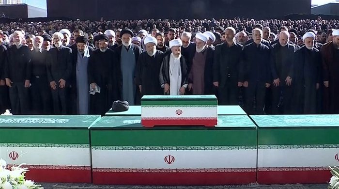 তেহরানে আয়াতুল্লাহ আলী খামেনির জানাজা অনুষ্ঠিত