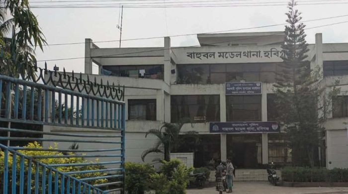 বাহুবলে এক মাসে ৫ খুন
