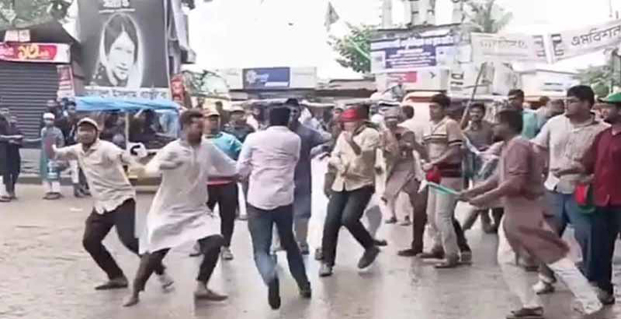 ছাত্রদল-ছাত্রশিবির সংঘর্ষ, আহত ২০