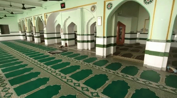 নরেন্দ্র মোদির বাসভবনের পাশে ঐতিহাসিক মসজিদ উচ্ছেদের নির্দেশ